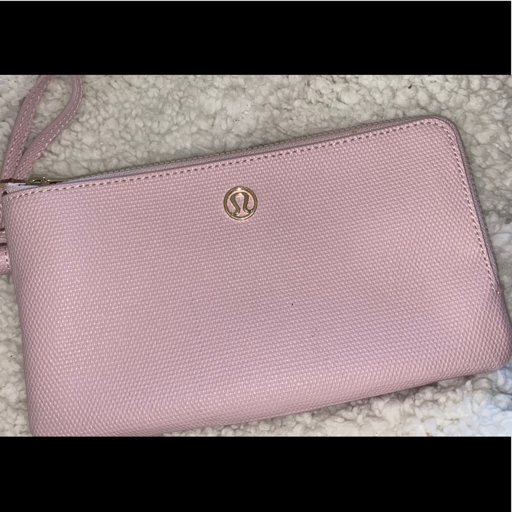 Lululemon double up pouch
